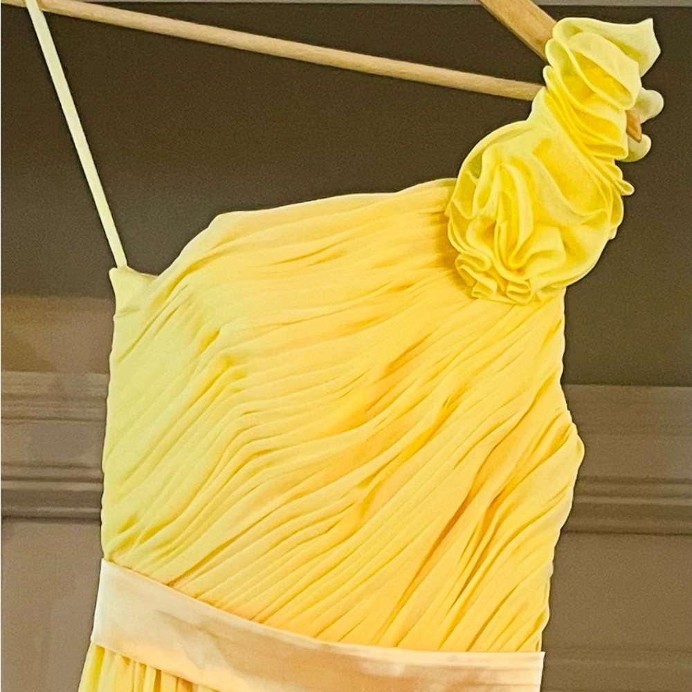 Yellow One-Shoulder Dress